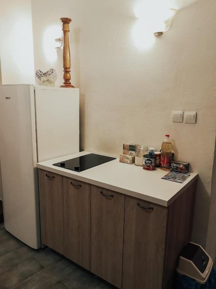 Antika Guesthouse