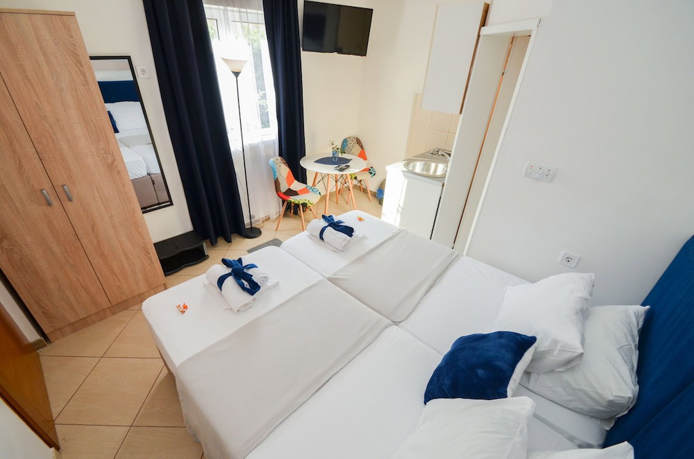 Apartments Tea Kotor