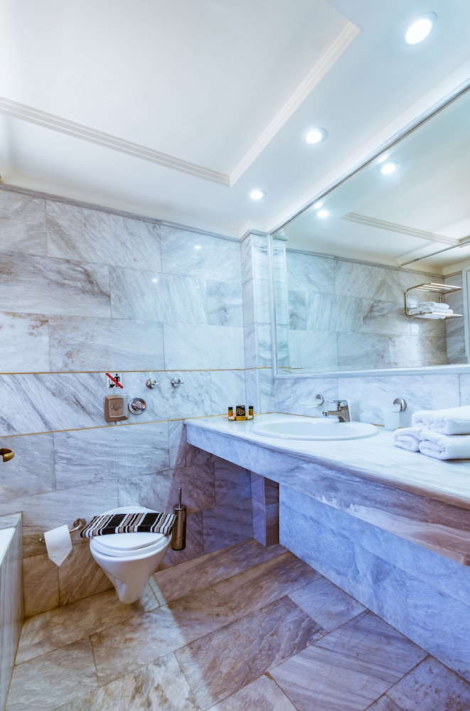Anais Collection Hotels And Suites
