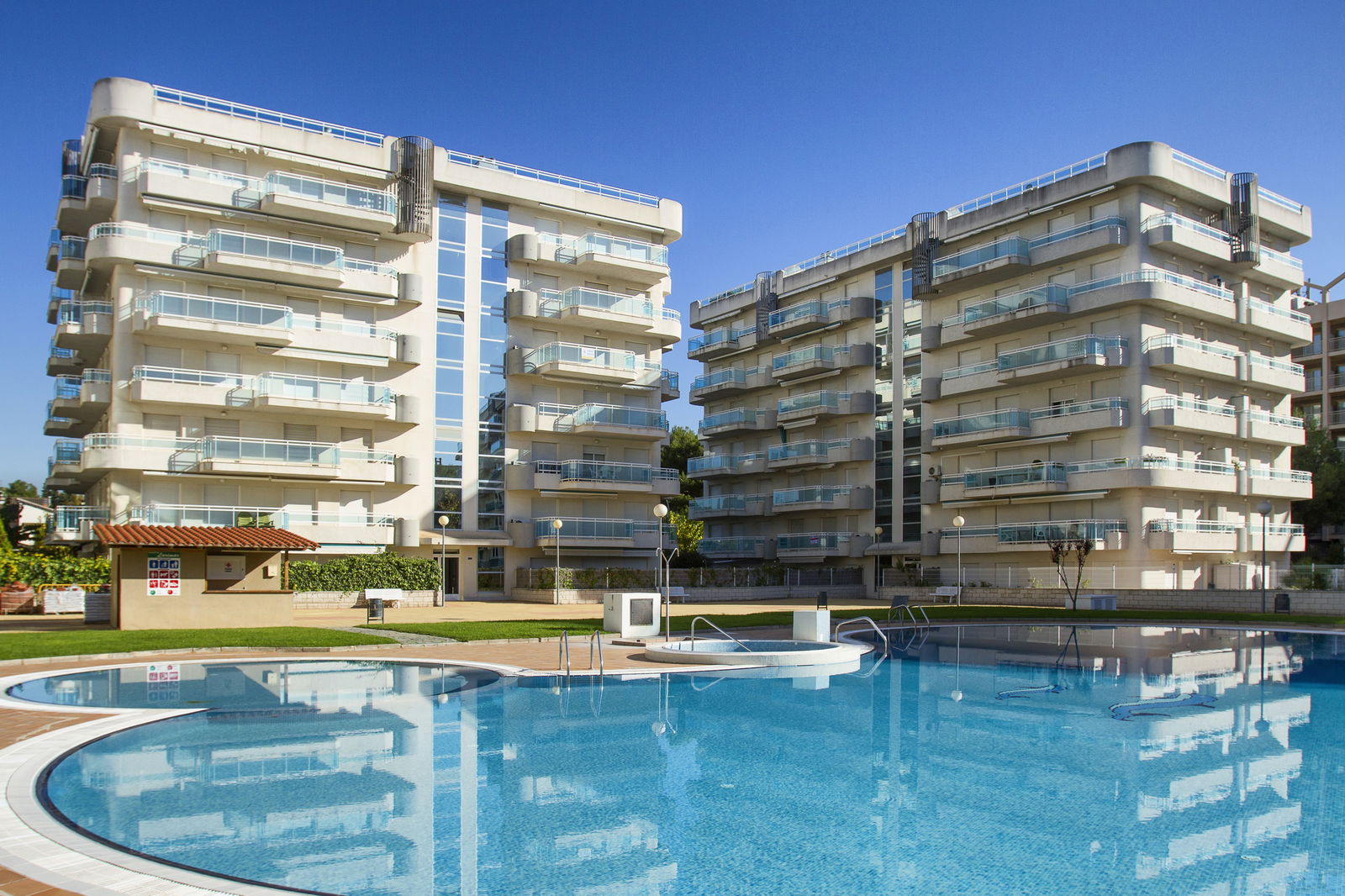 Hotel Larimar Families Rentalmar