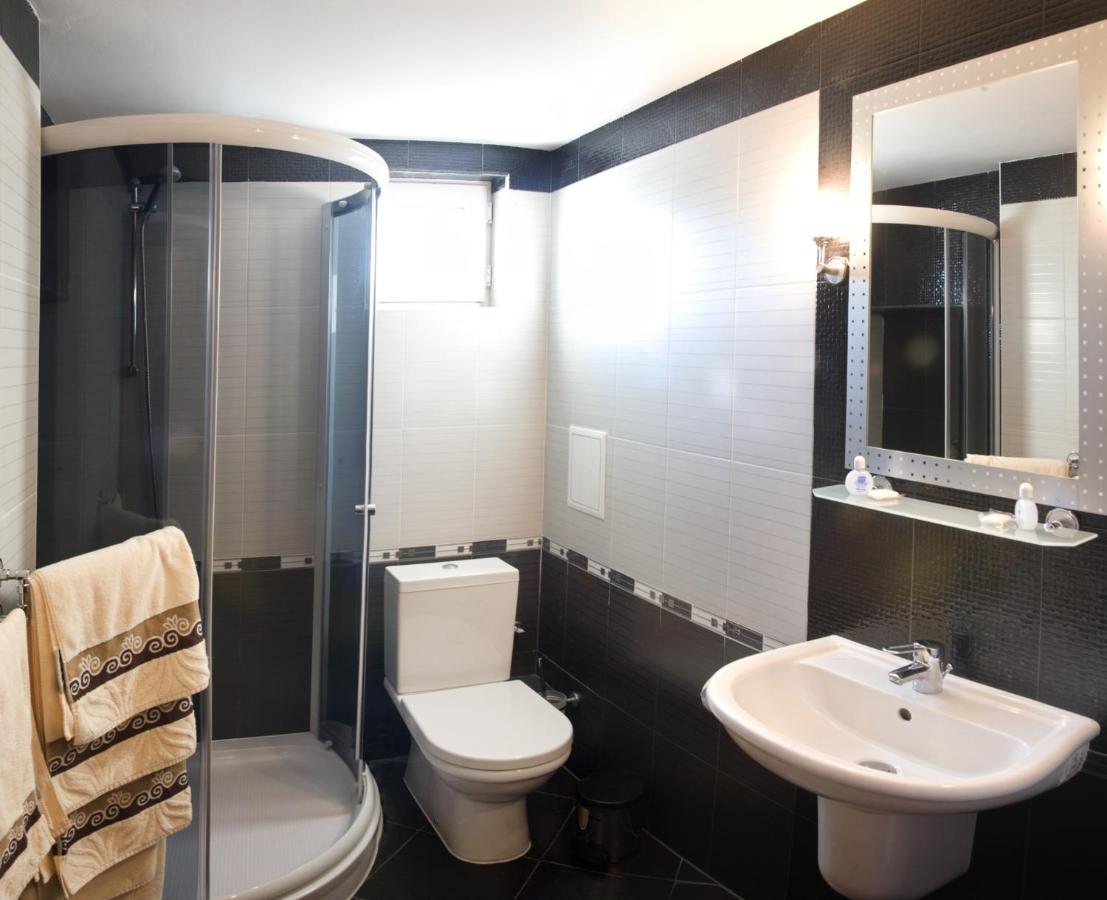 Aneli
