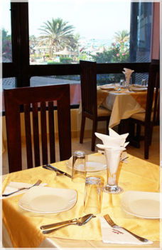 Hotel Alia Beach Resort