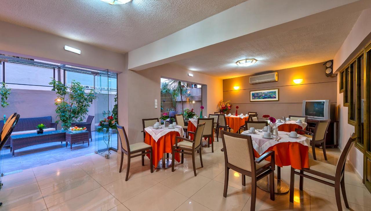 dal travel Leonidas Apartments