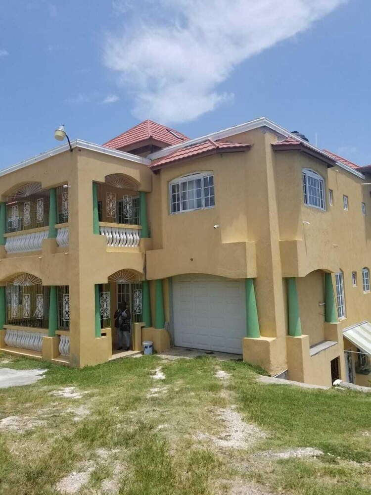 Poinciana House