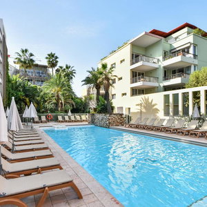 Hotel Résidence Pierre & Vacances Premium Port-Prestige cazare Antibes