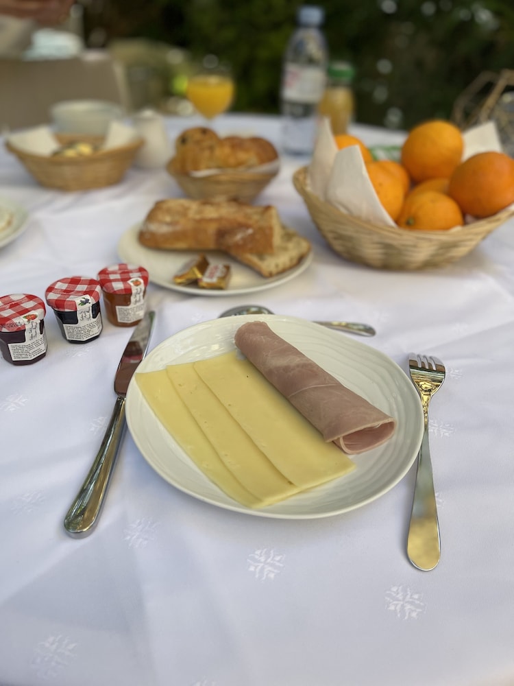 Hotel Jardin Croisette