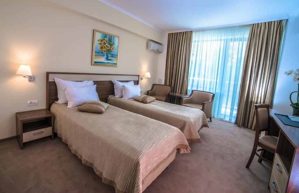 Hotel Saturn