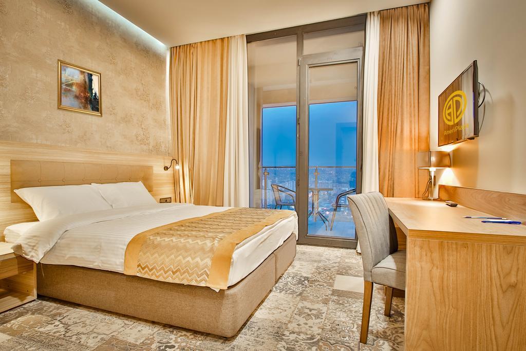 Hotel Ameri Plaza Hotel