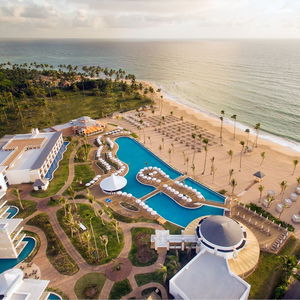 Hotel Nickelodeon Hotels & Resorts Punta Cana cazare Uvero Alto