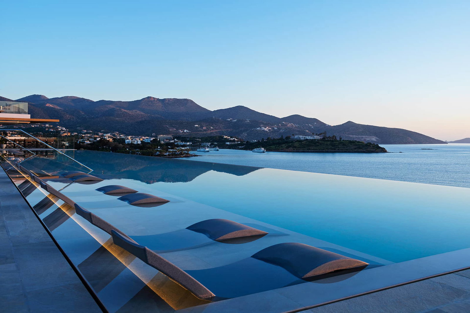 Niko Mgallery Sea Side Resort