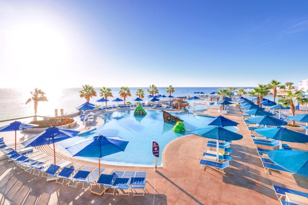 dal travel Albatros Palace