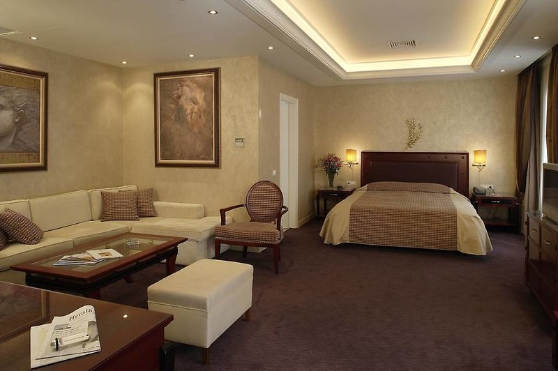 dal travel Theoxenia House Hotel