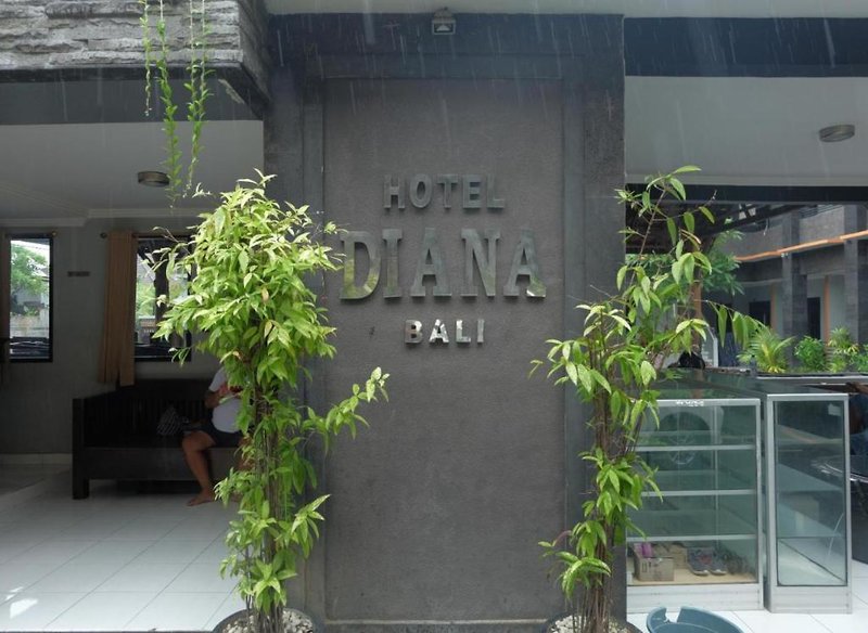 Hotel Diana