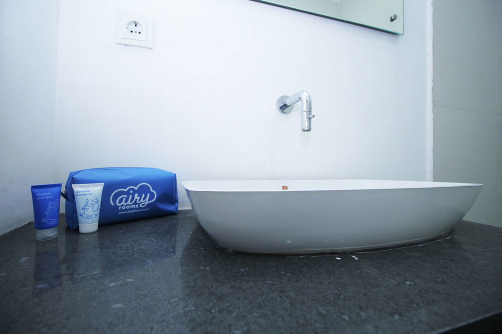 Hotel Omatha Village