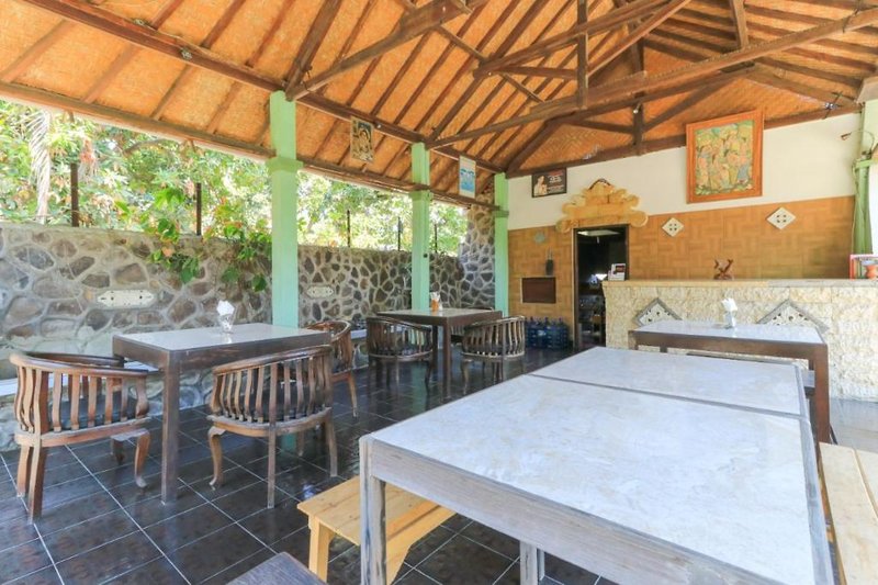 Hotel Hotel Tara Bar & Resto Air Sanih