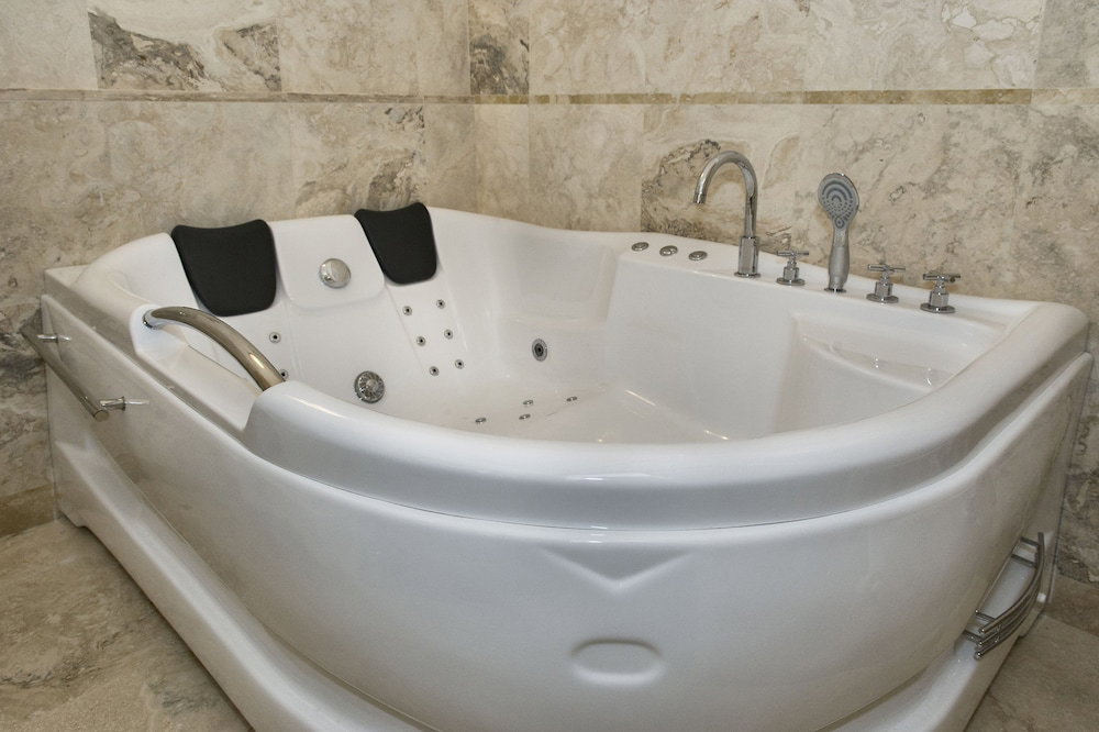 Hotel Relais Dei Mercanti Bandb And Suites