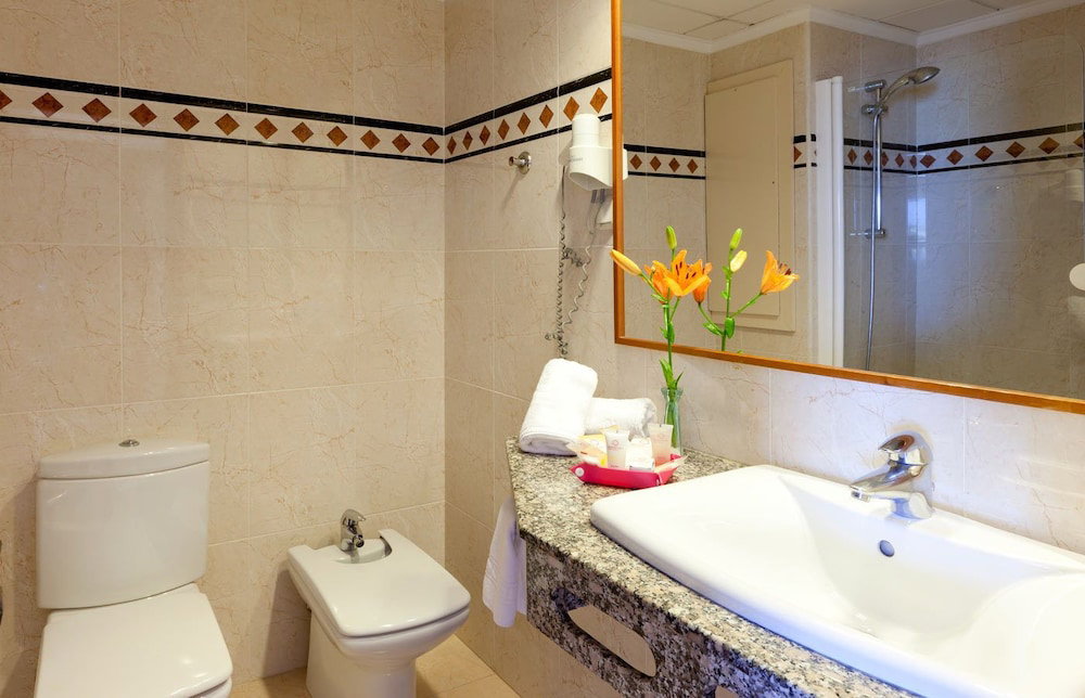 Bellamar Hotel Beach And Spa