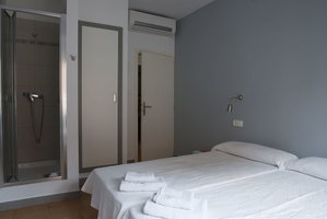 Hotel Hostal Ripoll Ibiza cazare Ibiza Town