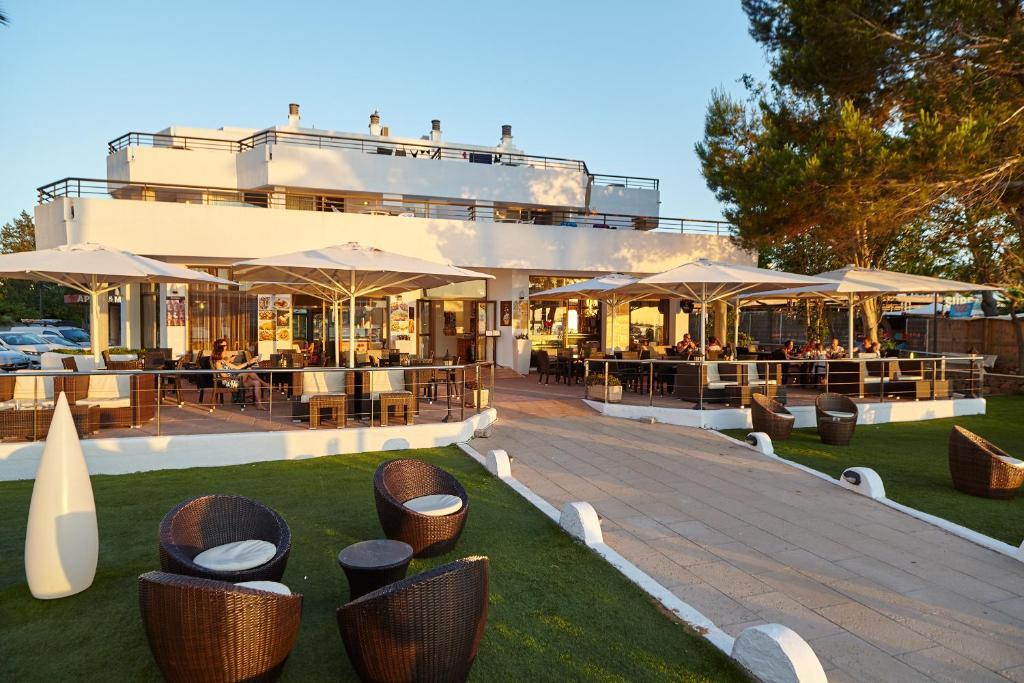 Hotel Apartamentos Ses Savines