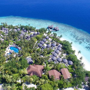 Hotel Bandos Maldives cazare Bundusi