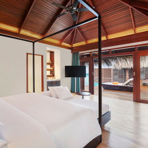 Hotel Sheraton Maldives Full Moon Resort & Spa cazare Furanafushi
