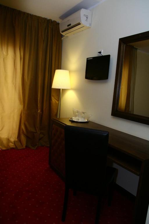 Hotel City