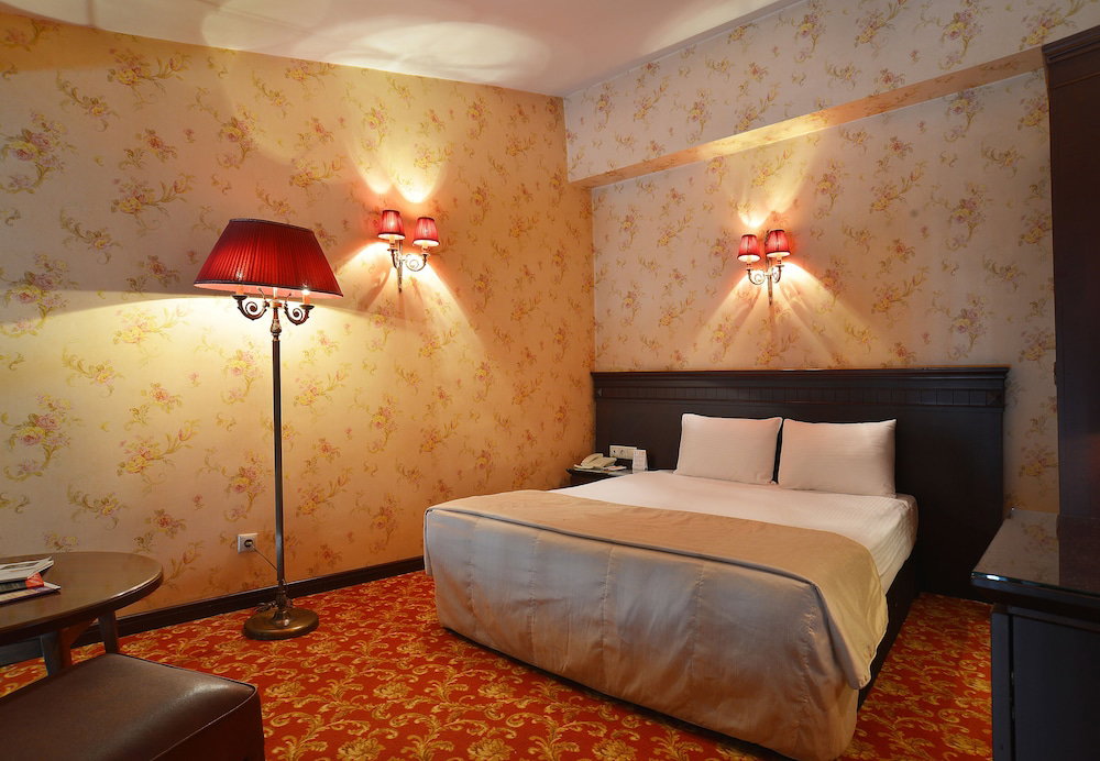 Pera Rose Hotel