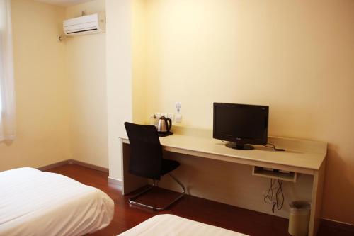 Hotel Hanting Express Beijing Yanqing Gaota Road