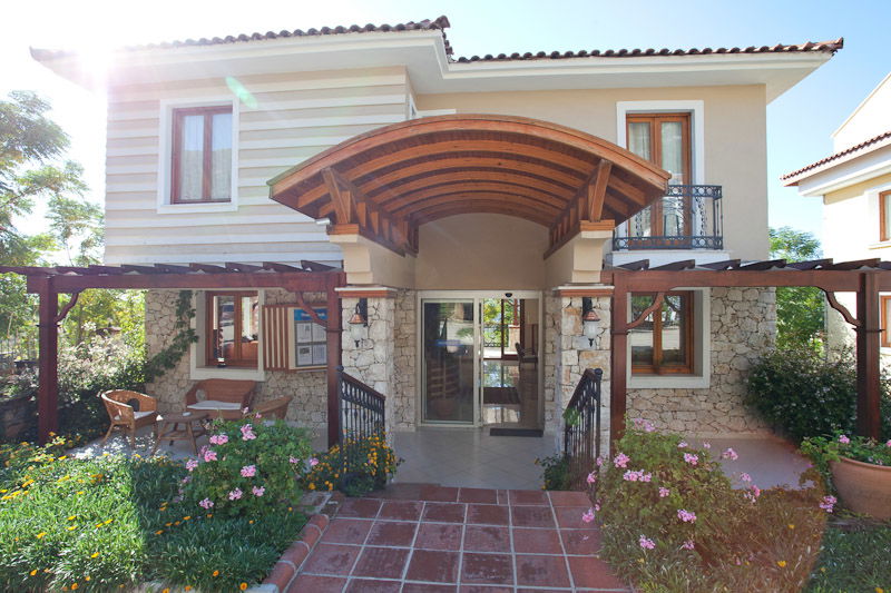 Hotel Perdikia Hill Family Resort & Villas