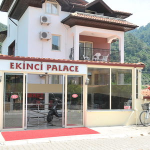Sejur Ekinci Palace Apart Hotel vacanta Icmeler