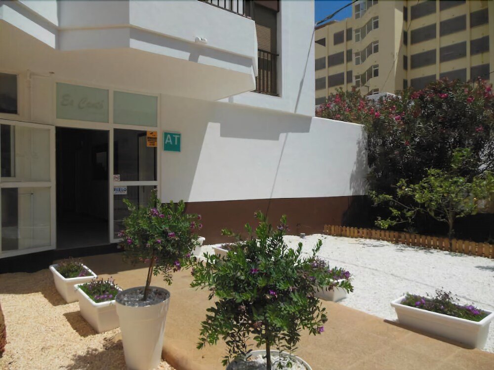 Apartamentos Es Cantó - Only Adults