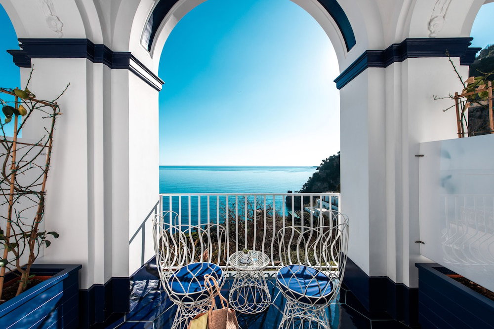 Imperati Suites