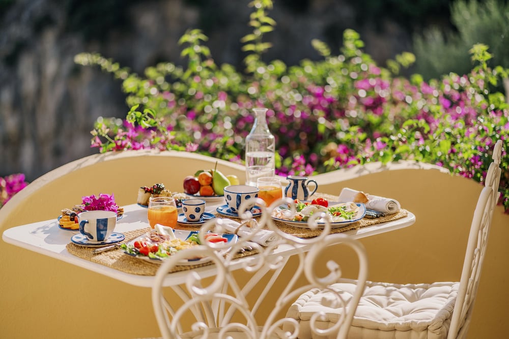 Villa Mary Suites
