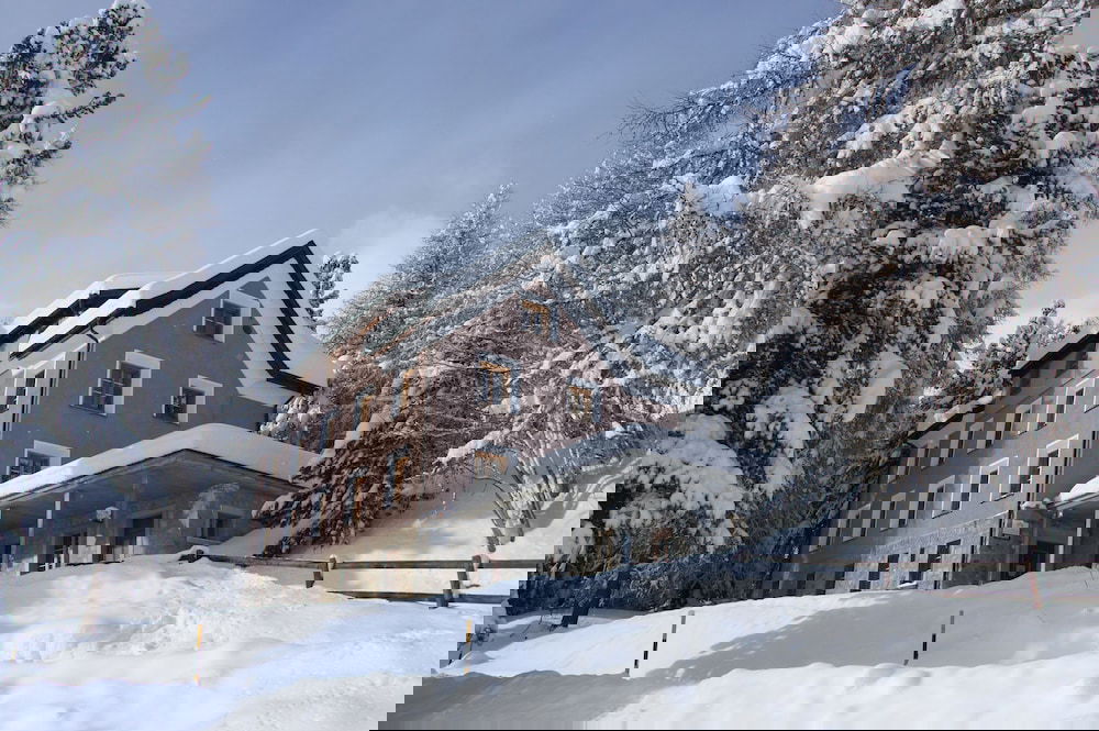 Hotel Hostel By Randolins