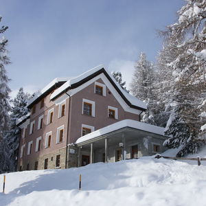 Hotel Hostel By Randolins cazare St. Moritz