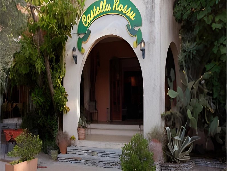 Castellu Rossu Hotel
