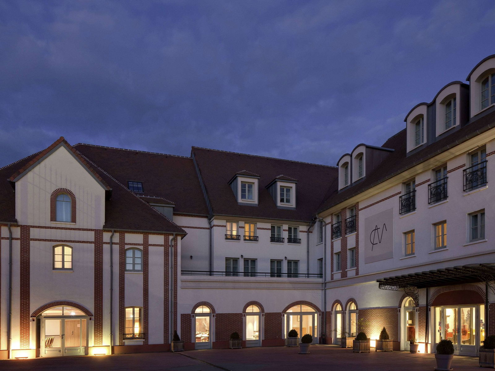 Hotel Le Castel Maintenon