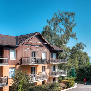 Hotel Zenitude Hôtel-Résidences Evian Les Terrasses Du Lac cazare Evian-les-Bains