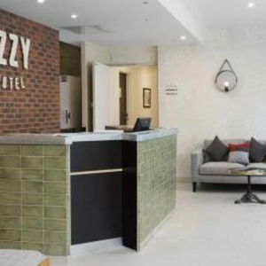 Hotel Hôtel Izzy By Happyculture cazare Issy-les-Moulineaux
