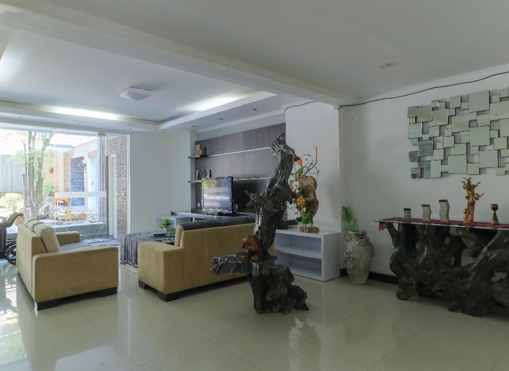 Hotel Kubu Kalih Residence