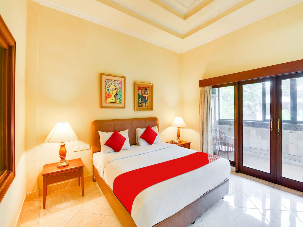 Hotel Super Oyo Townhouse Oak Maxi Hotel Legian