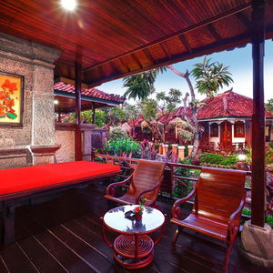 Hotel Bali Taman Beach Resort & Spa cazare Lovina Beach