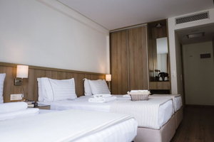 Hotel Piraeus Port Hotel cazare Piraeus