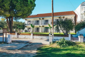 Hotel Three Seasons Resort cazare Kavos