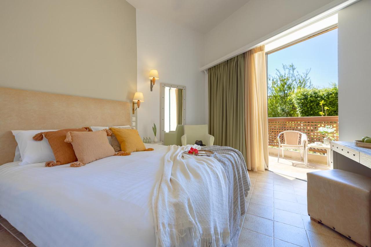 dal travel Giannoulis Santa Marina Beach Resort