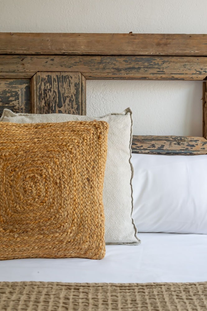 dal travel Hostal Boutique Es Menut