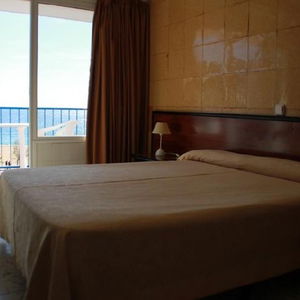 Hotel Rovira cazare Tossa del Mar