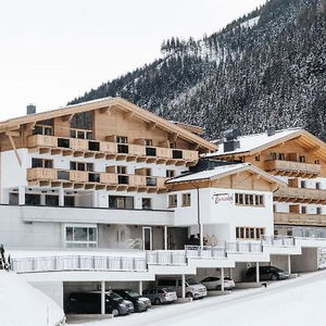 Hotel Pension Thurnerhof cazare Saalbach