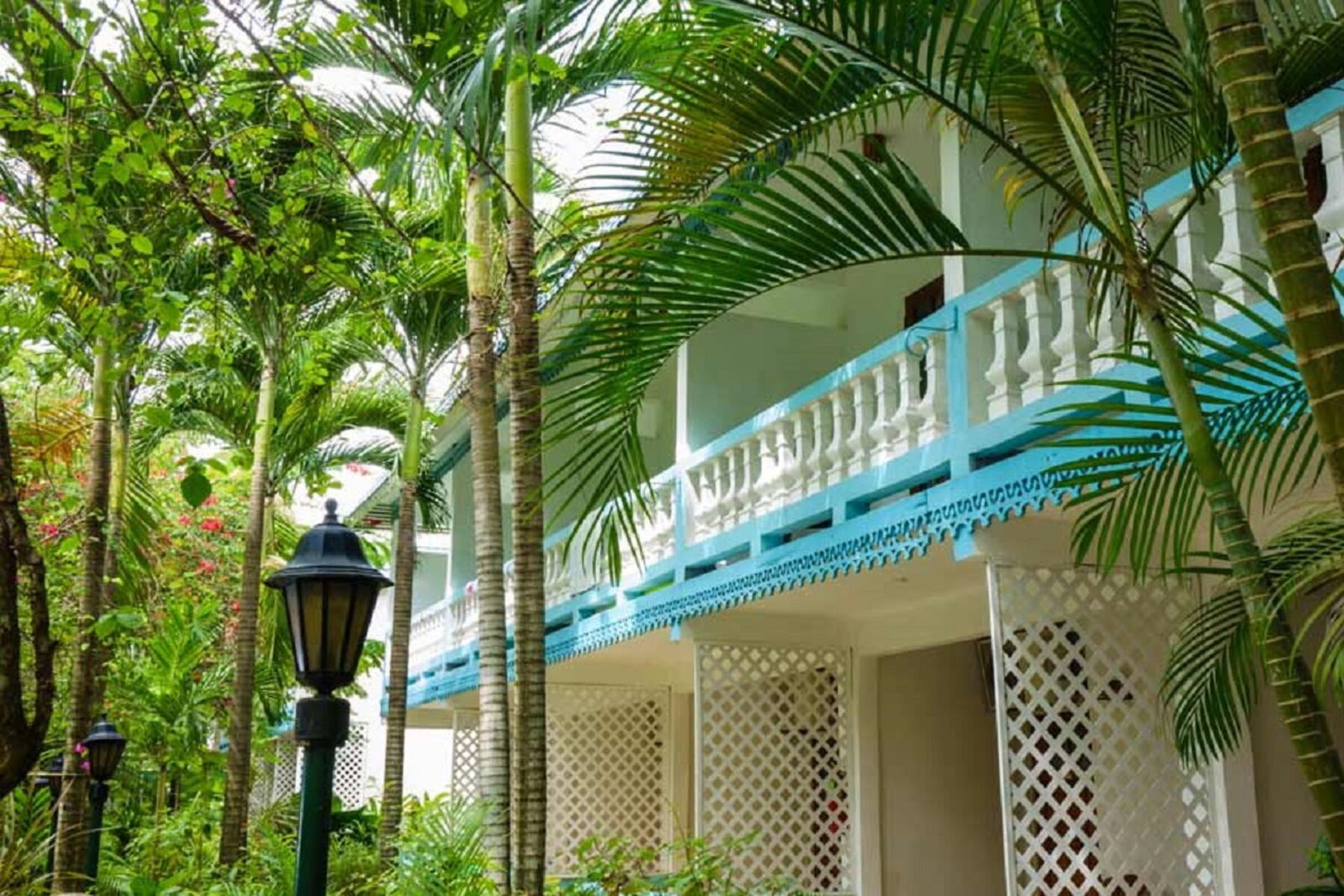 Hotel Legends Beach Resort