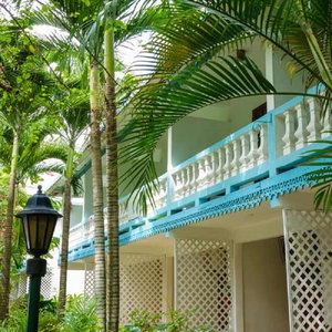 Hotel Legends Beach Resort cazare Negril
